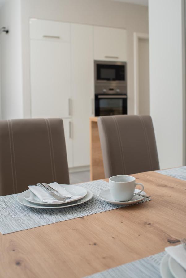 Twins Apartman Heviz Luaran gambar