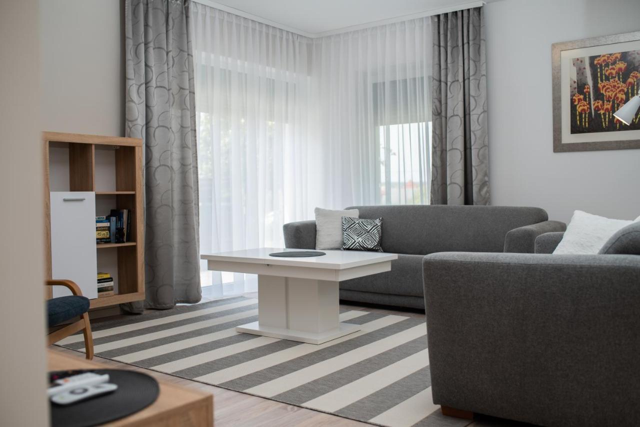 Twins Apartman Heviz Luaran gambar